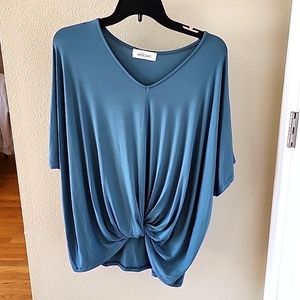 Willows Women Small shirt